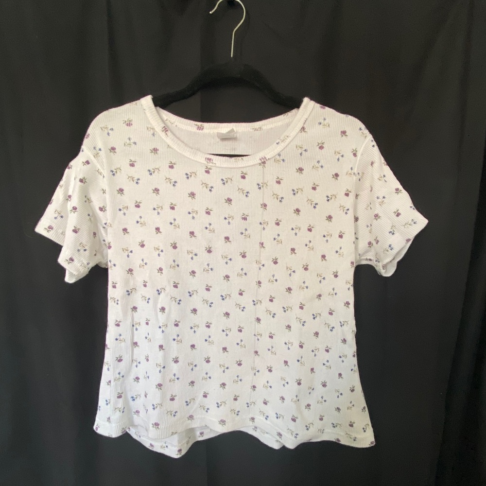 Vintage floral Cherokee shirt
